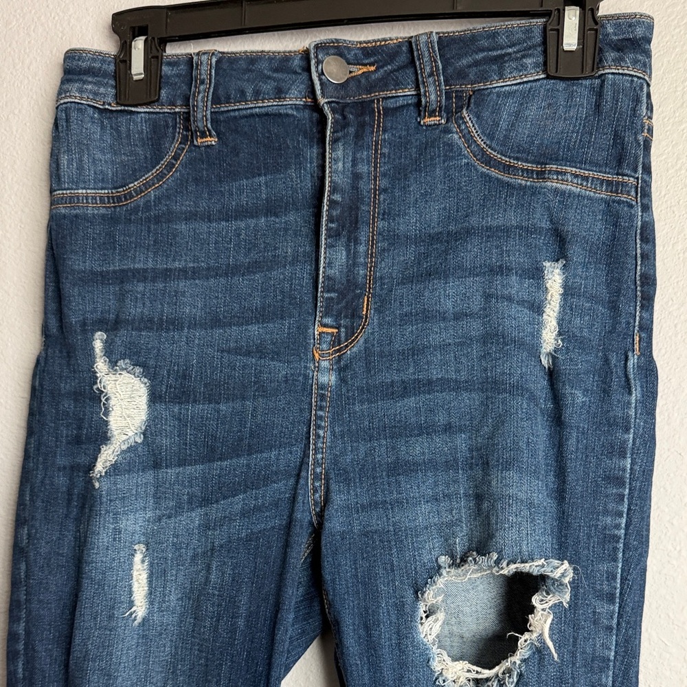 Fashion Nova Blue Distressed Skinny Jeans Size 9 - Picture 2 of 9